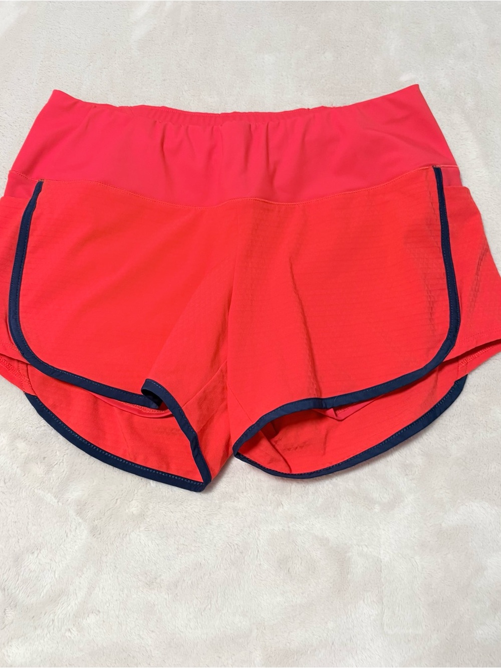 New OISELLE Athletic Womens Shorts size 6